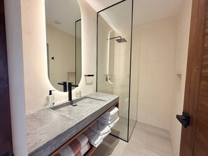 Bathroom - PH de 2 rec, gim, cine y jacuzzi privado en Tulum (Tulum)