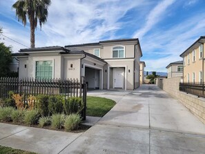Exterior - Modern New 3BR/2.5BA Home in SGV • Stylish, Spacious & Fully Furnished (South El Monte)