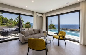 Smart TV - Luxurious home in Dingac with sauna (Dingac)