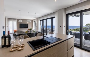 Dining - Cozy home in Dingac with sauna (Dingac)