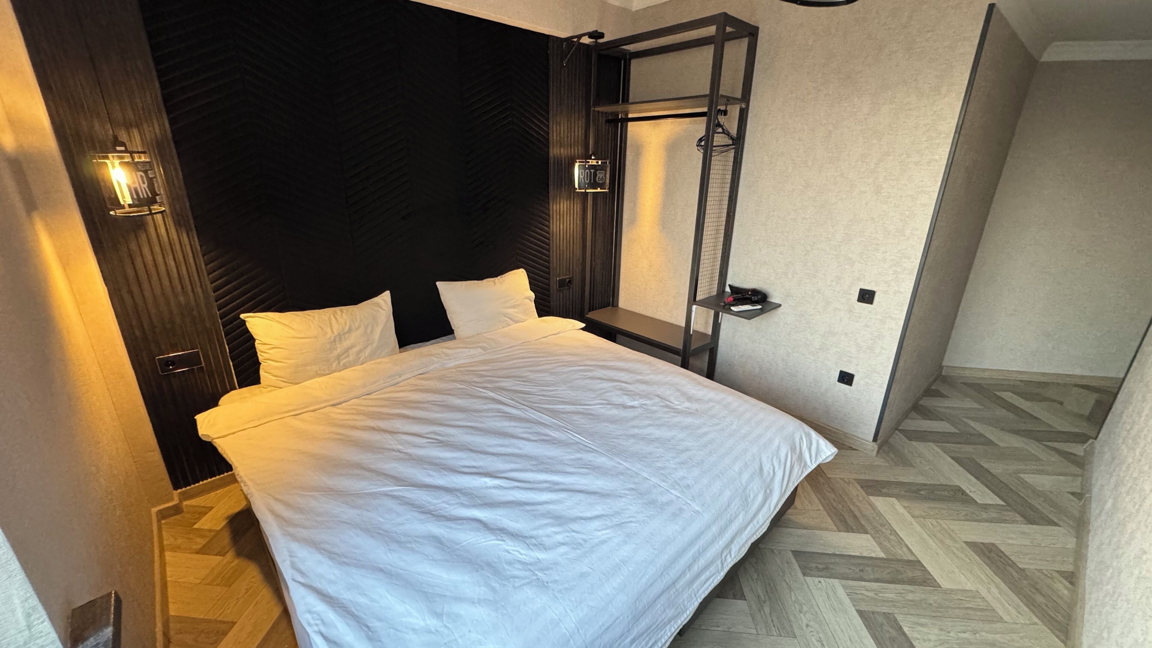 Desk, free WiFi, bed sheets