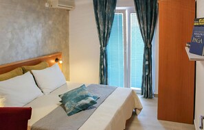 2 bedrooms, free WiFi - Amazing apartment in Stara Novalja with outdoor swimming pool (Stara Novalja)