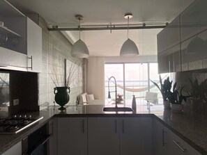 Fridge, microwave, oven, stovetop - w* | Amazing 3BR w/ Ocean View in Marbella (Cartagena de Indias)