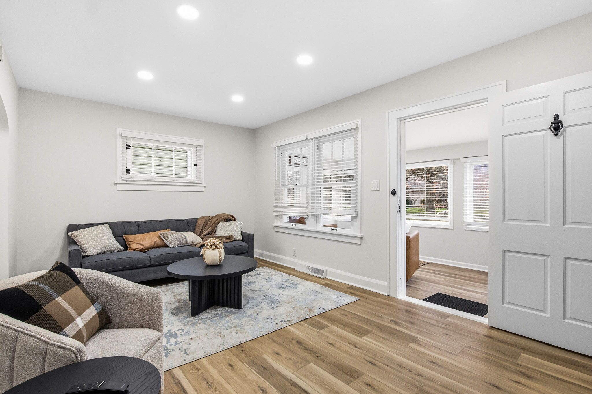 Just Steps To The Monon! Updated 3br/2ba In Sobro - Carmel, IN