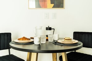 Khu vực làm việc phù hợp cho laptop 