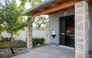 Terrace/patio - Amazing home in Primosten (Primosten)
