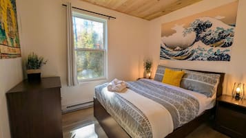 Escrivaninha, Wi-Fi, roupa de cama