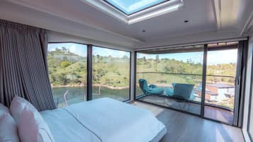 Design Room | Egyptian cotton sheets, premium bedding, minibar, free WiFi