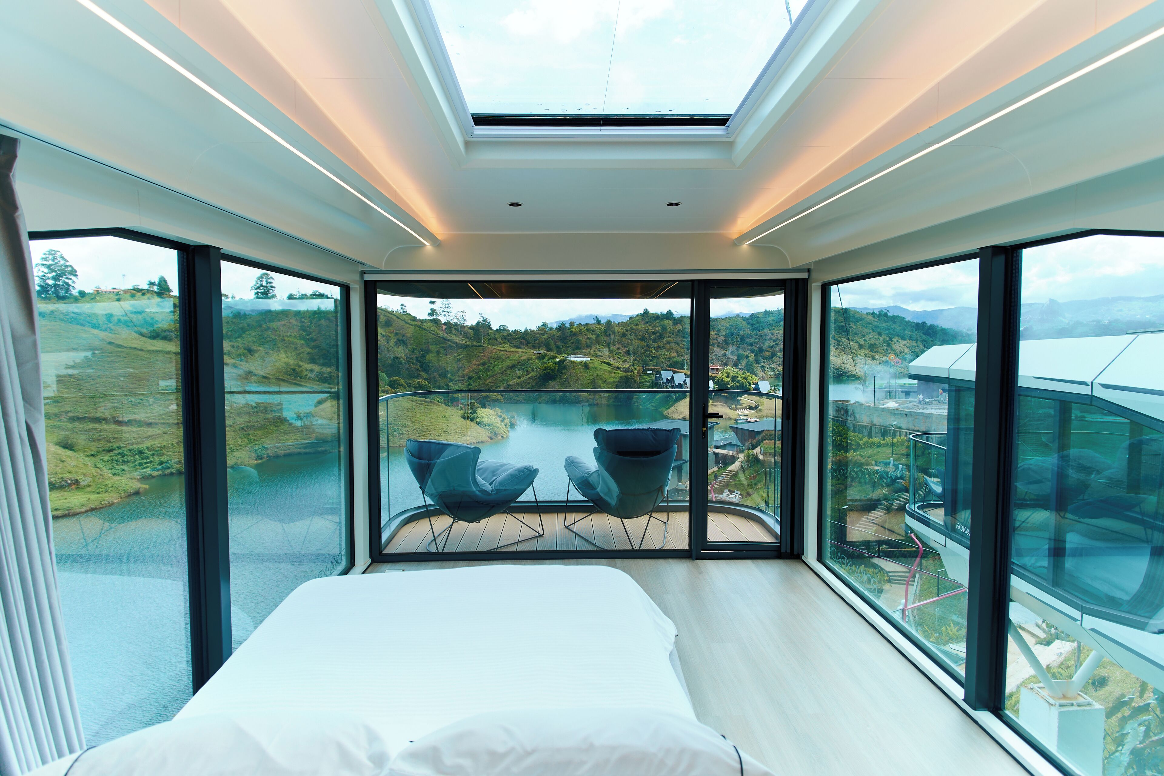 Kamar Double Desain | Wi-Fi gratis