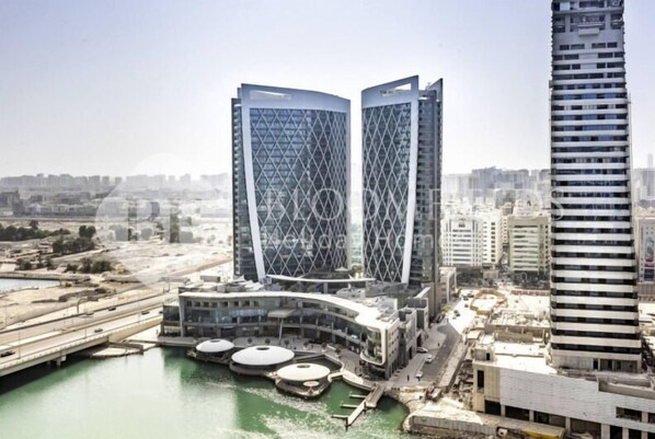 View from property - 1817 Bloomfields lovely STU Al Maryah V (Abu Dhabi)