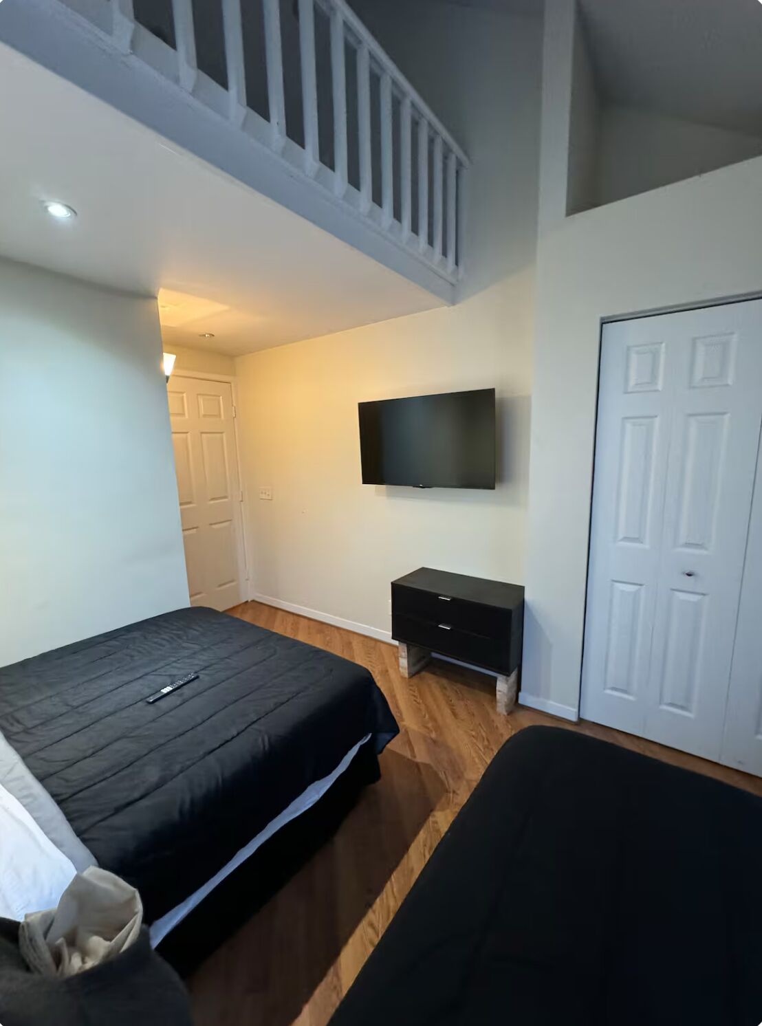 3 chambres, fer et planche à repasser, Wi-Fi gratuit, draps fournis