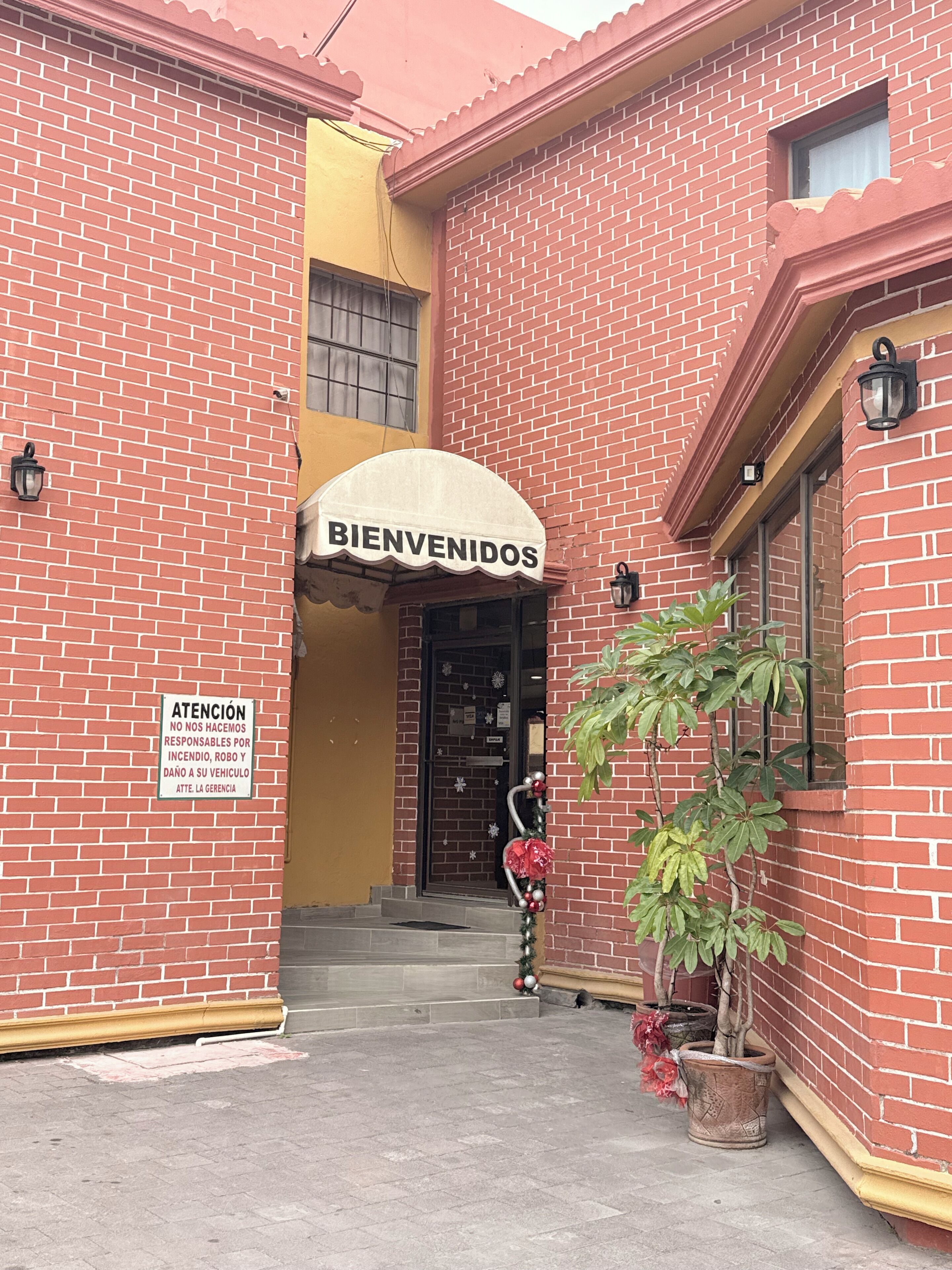 Entrada de la propiedad