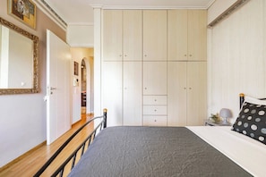 Room - Casa Myriam Marousi View & Parking (Marousi)