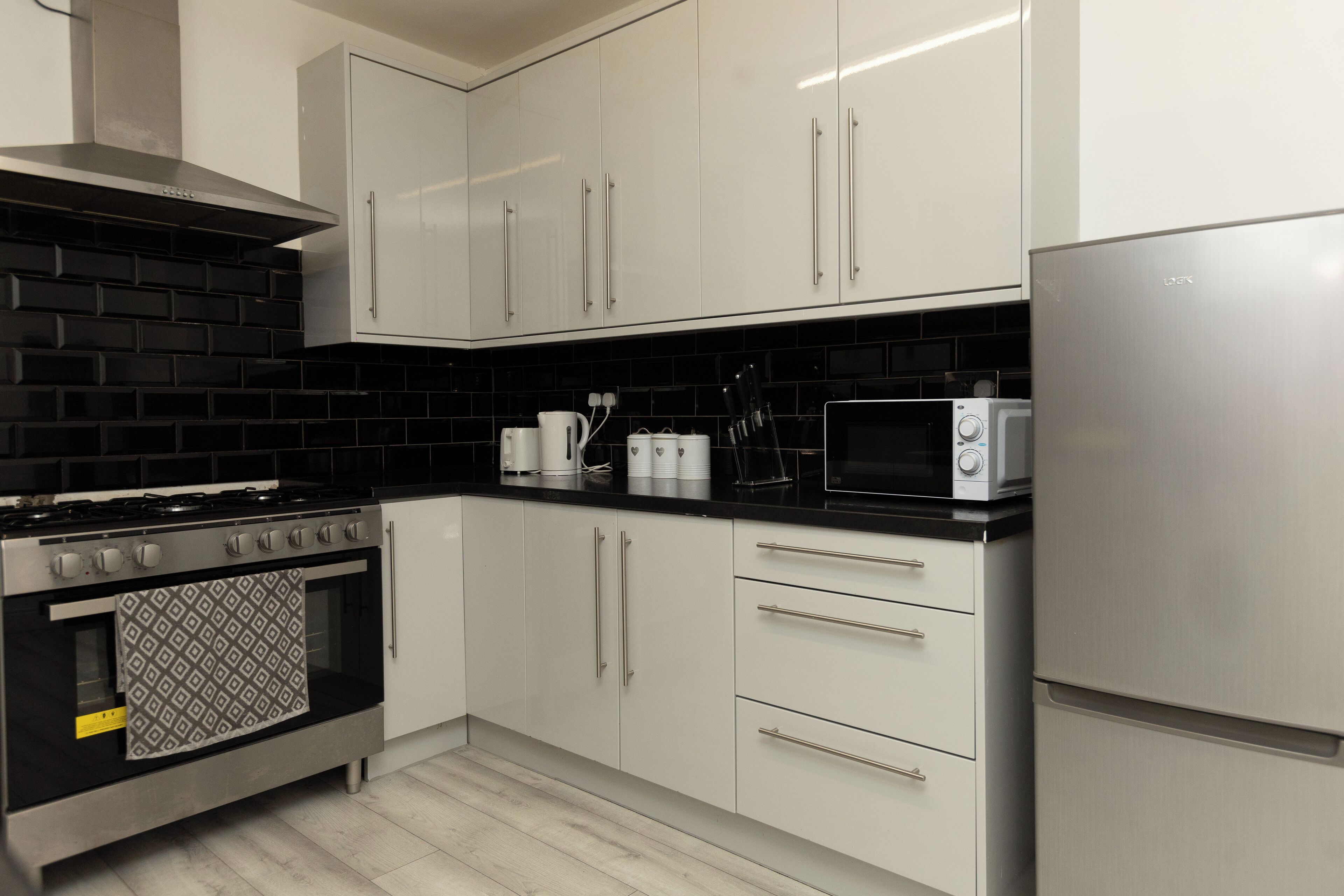 Mikrowelle, Ofen, Herdplatte