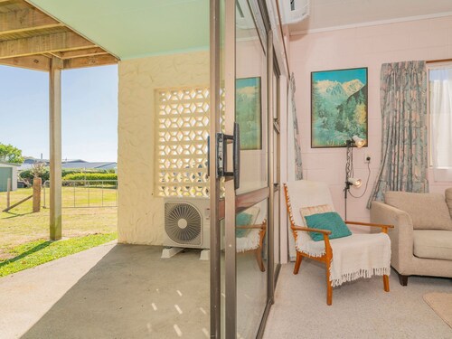 Hosts on the Coast Cosy on Cooks