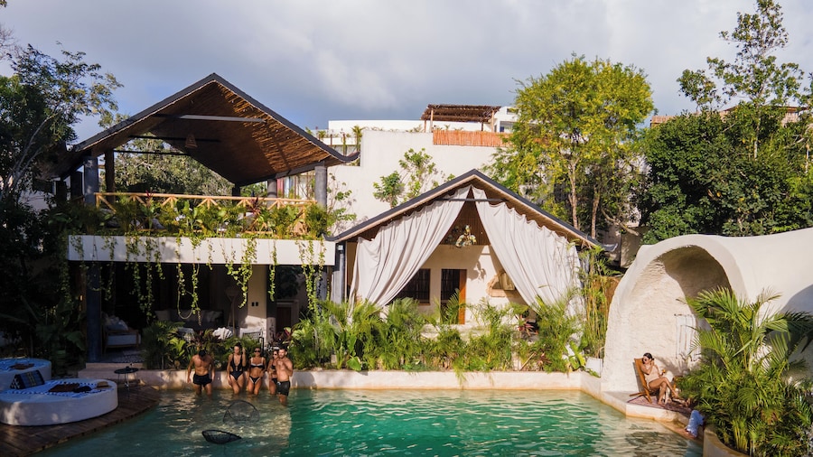 Nevana Luxury Villas by La Zebra