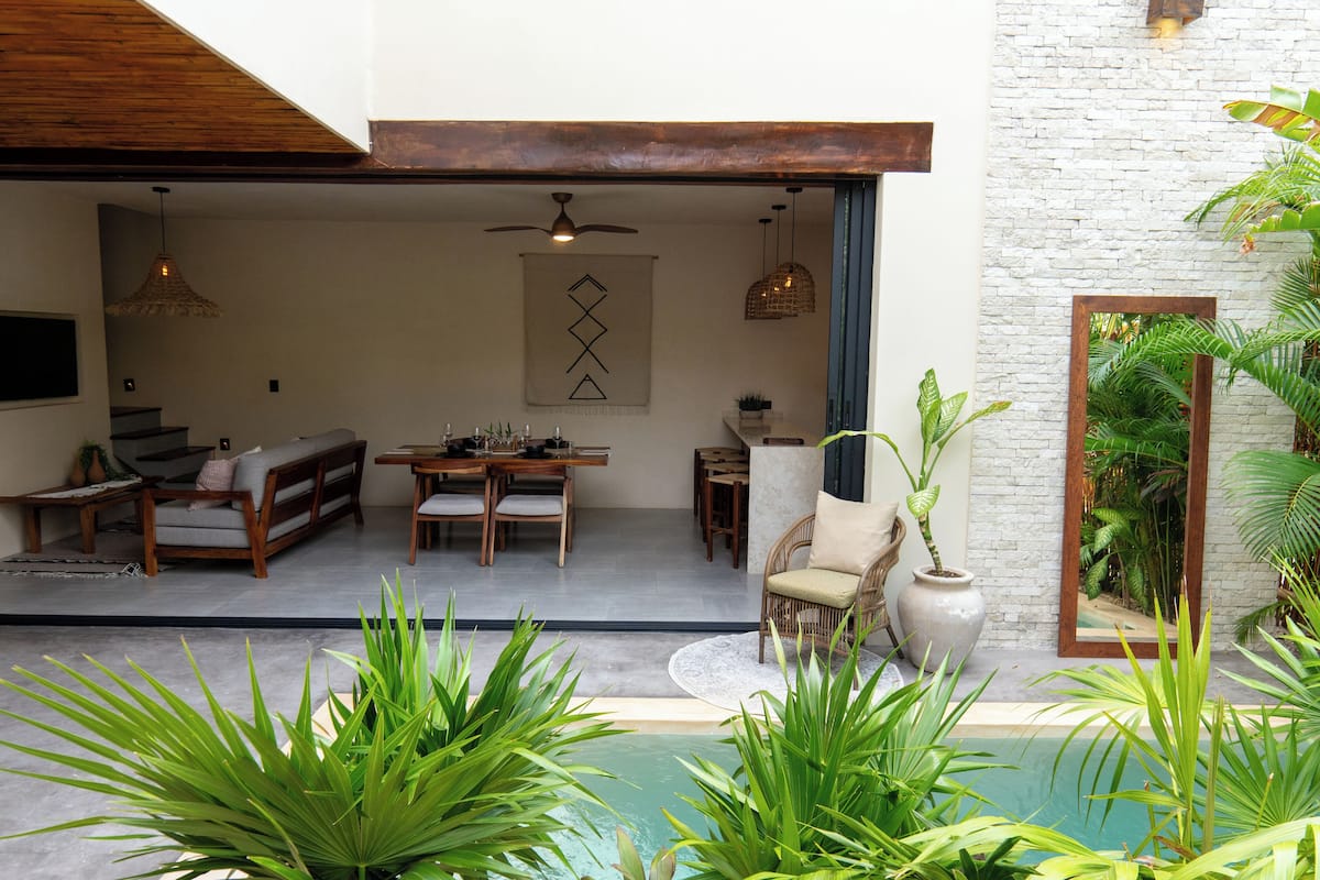 Deluxe Villa, 2 Bedrooms, Garden View | Premium bedding, minibar, in-room safe, blackout drapes