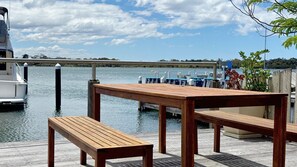 Outdoor dining - Metung Pearl - Metung (Metung)