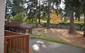 Terrace/patio - Family-Friendly Comfort For Groups & Long Stays (Mercer Island)