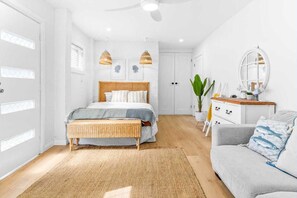 6 Schlafzimmer, Schreibtisch, kostenloses WLAN, Bettwäsche