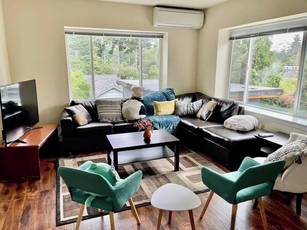 Televisie en een kantoor