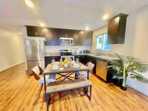 تناول الطعام