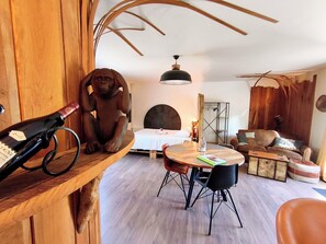 Iron/ironing board, WiFi, bed sheets - Secret travel lodge, Au Calme Absolu (Lindry)