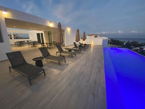 Outdoor pool - Miramare Ocean View (Puerto Morelos)