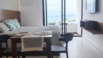 Escrivaninha, quartos à prova de som, Wi-Fi de cortesia