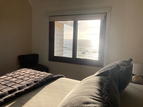 Two double rooms with private bathrooms in front of the beach