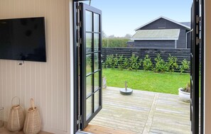 Interior - Amazing home in Mesinge with WiFi (Mesinge)