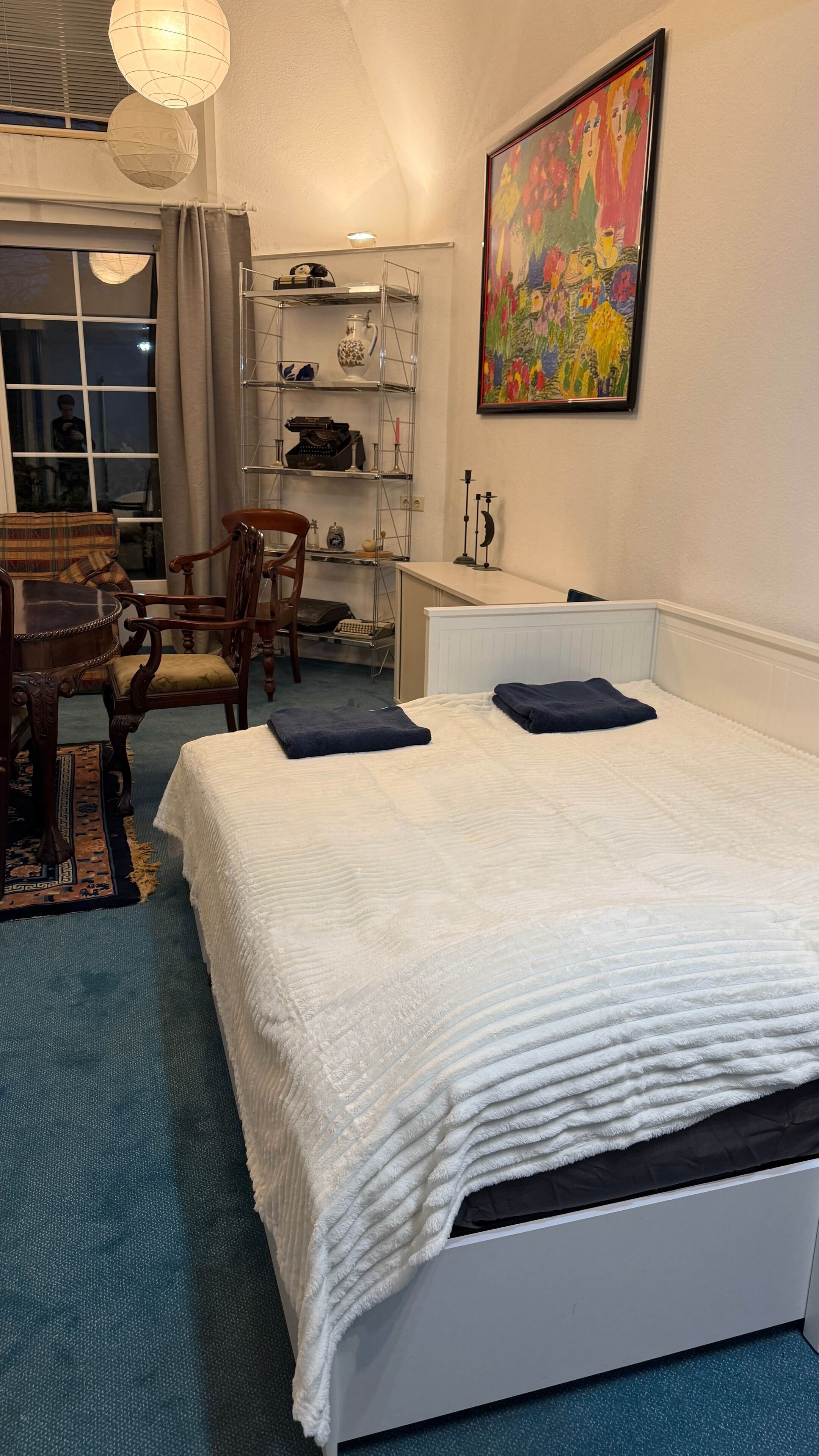 2 室のベッドルーム、WiFi