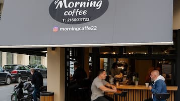 Bar (en la propiedad)