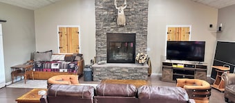 Family Retreat with pool table and double bunks.
