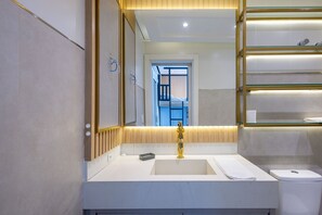 Basic apartman | Fürdőszoba