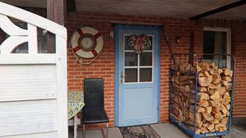 Bungalow | Exterior