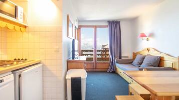 Apartment | Living room