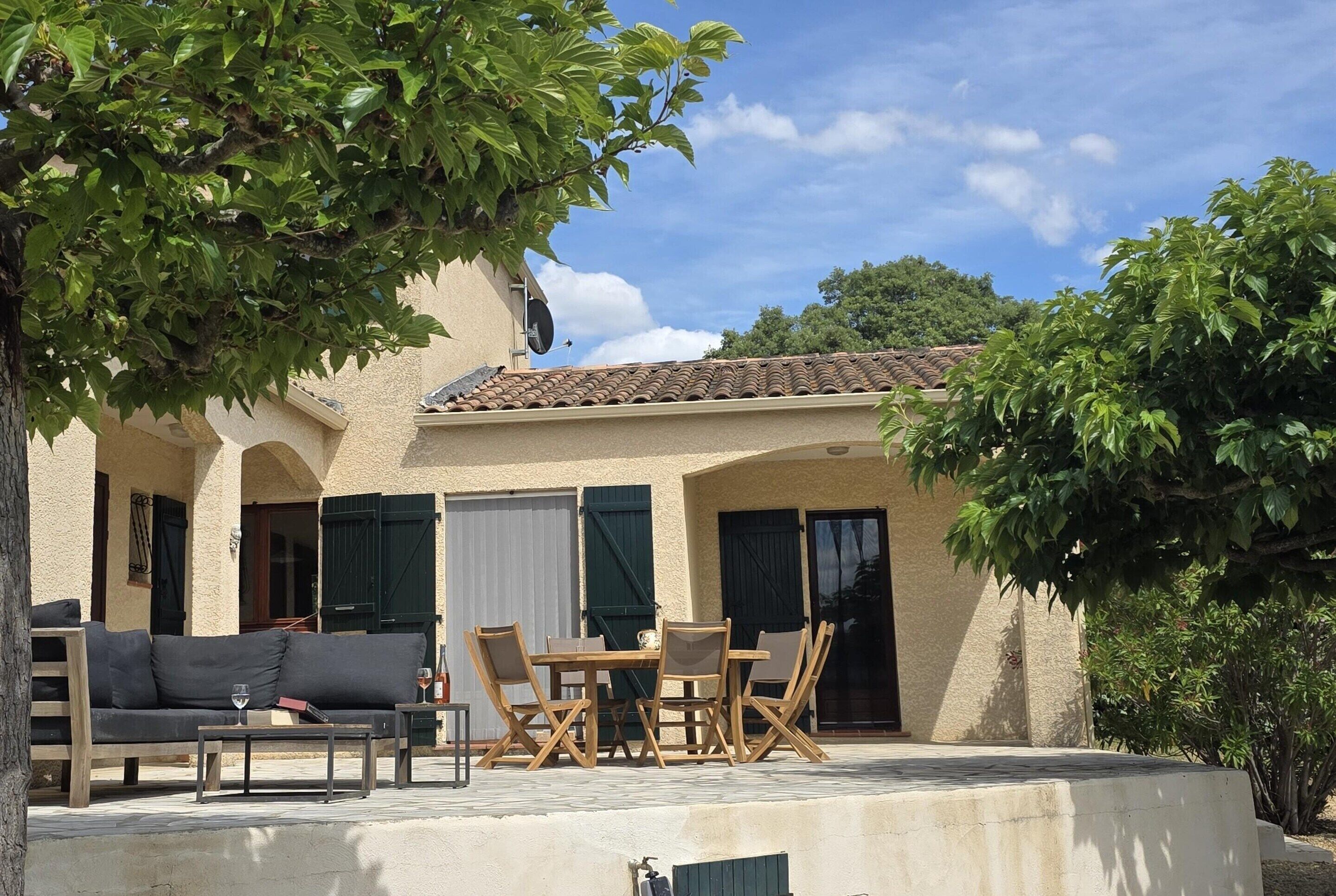 Villa | Balcony
