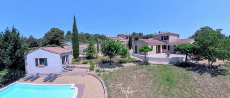 Villa | Piscine | Piscine intérieure, piscine extérieure