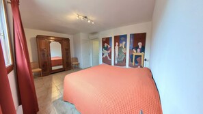 Villa | 3 soverom og sengetøy