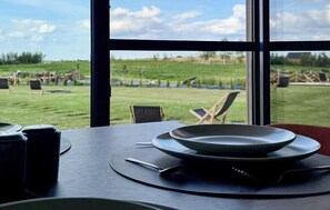 تناول الطعام