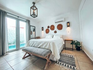 Accès Internet, draps fournis