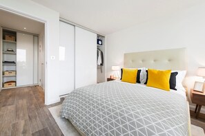 Iron/ironing board, free WiFi