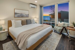 3 chambres, fer et planche à repasser, Wi-Fi gratuit, draps fournis