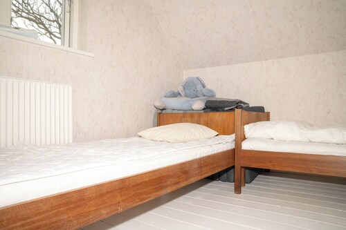 Renovated country home 50 m from the sea
