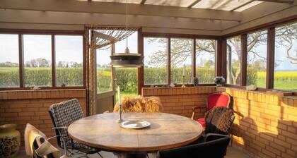 Renovated country home 50 m from the sea