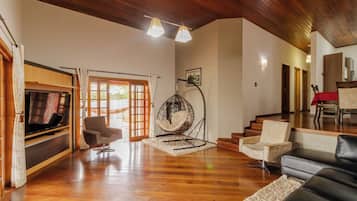 Casa, para fumantes | 4 quartos