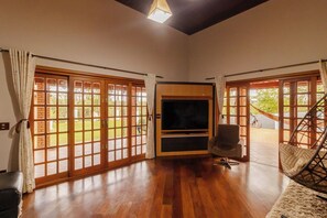 Rumah | 4 kamar tidur