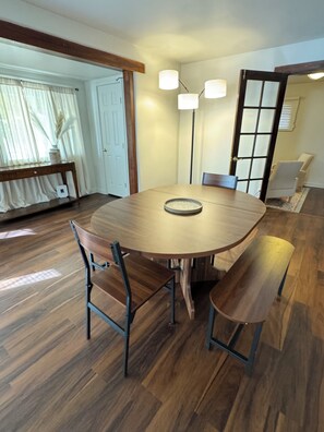 Dining - Mexi-Cozy Home with Large Backyard-Family Friendly (Albuquerque)