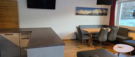 Apartment | Living room